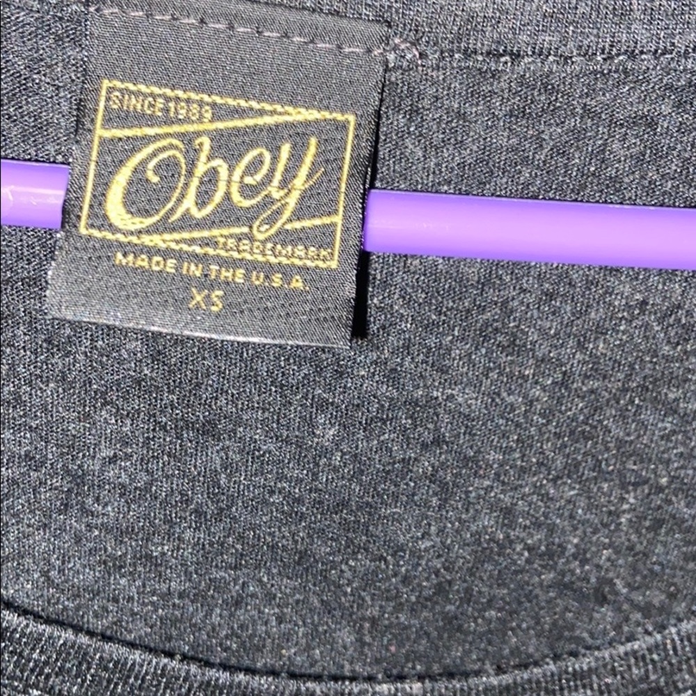 Obey tee - Picture 3 of 3